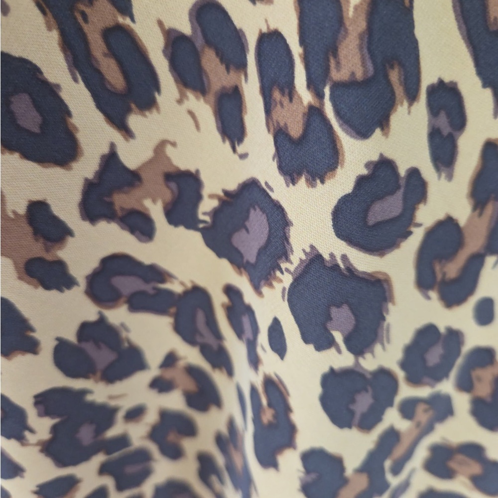 Abercrombie leopard tank - Picture 11 of 11